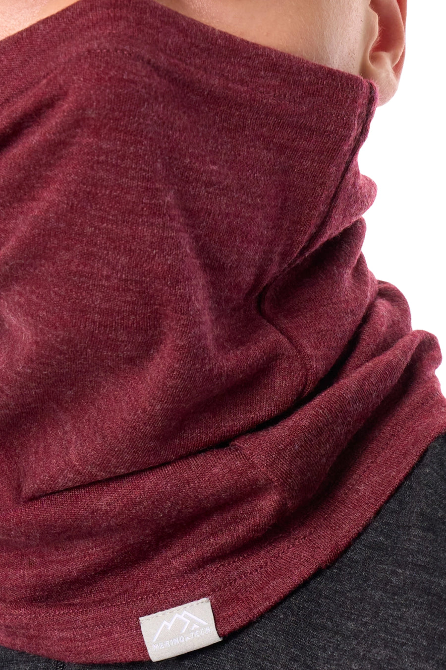 Merino Neck Gaiter 230 Burgundy — view 3