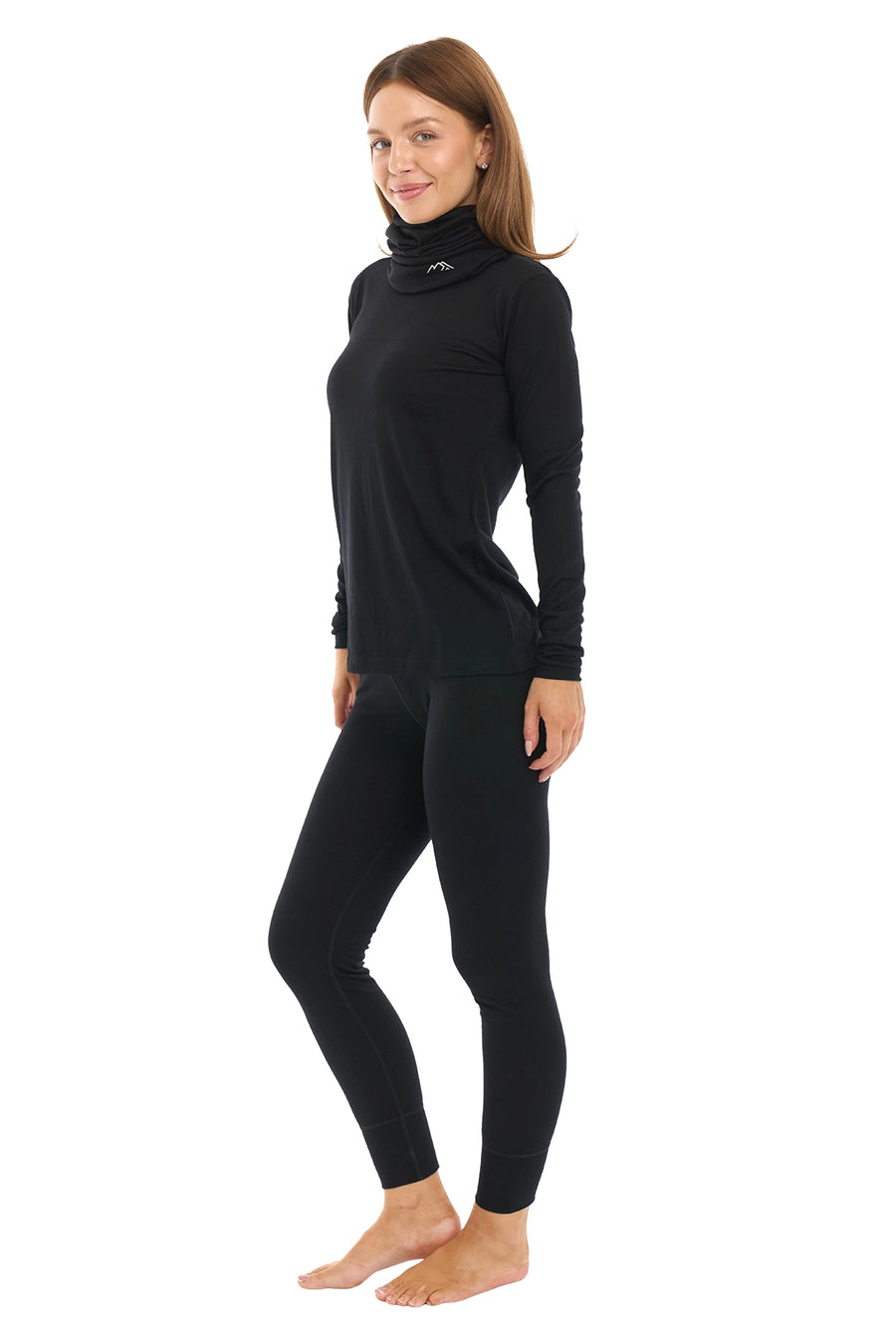 Conjunto negro de lana merina para mujer + cuello de protección