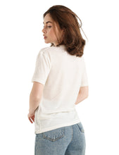 Load image into Gallery viewer, Women&#39;s Merino T-shirt 165 White | V-Neck (+socks)